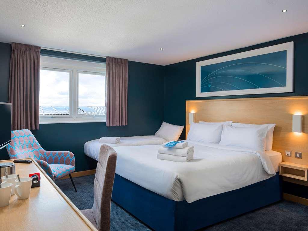 Travelodge Swansea Central Bilik gambar