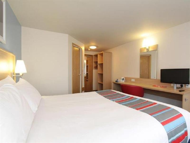 Travelodge Swansea Central Luaran gambar